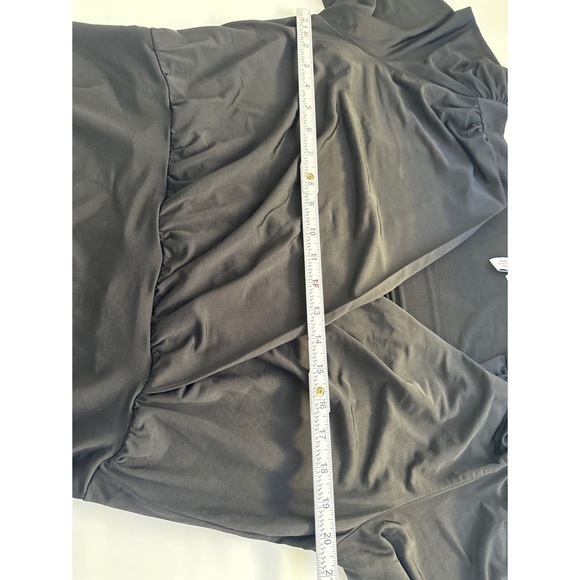 Stockholm Atelier Balloon Sleeves V-Neck Top - Picture 8 of 9